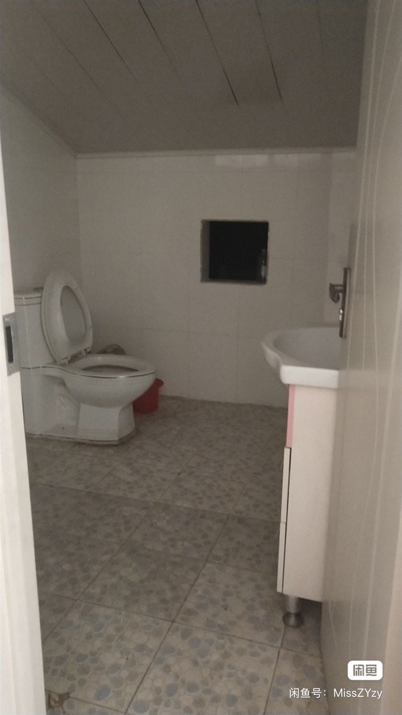 梁家煤矿家属区吉房出售