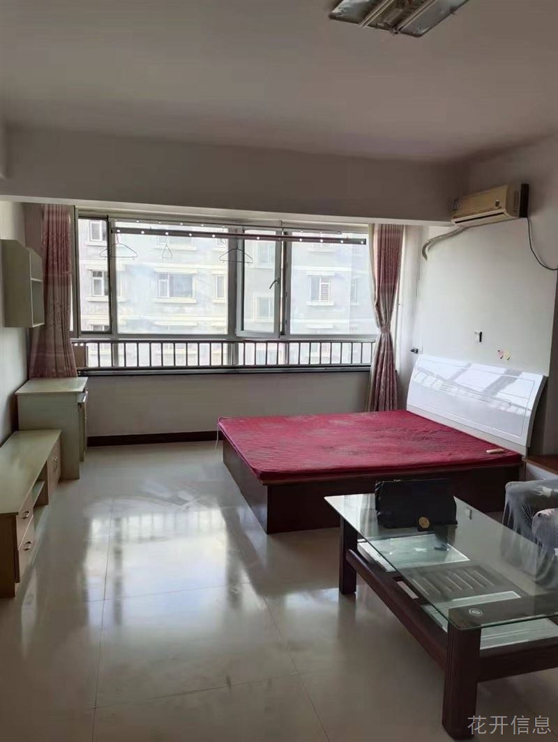 黄城松韵小区QQ公寓，南向朝阳面积56方，没备全可拎包入住