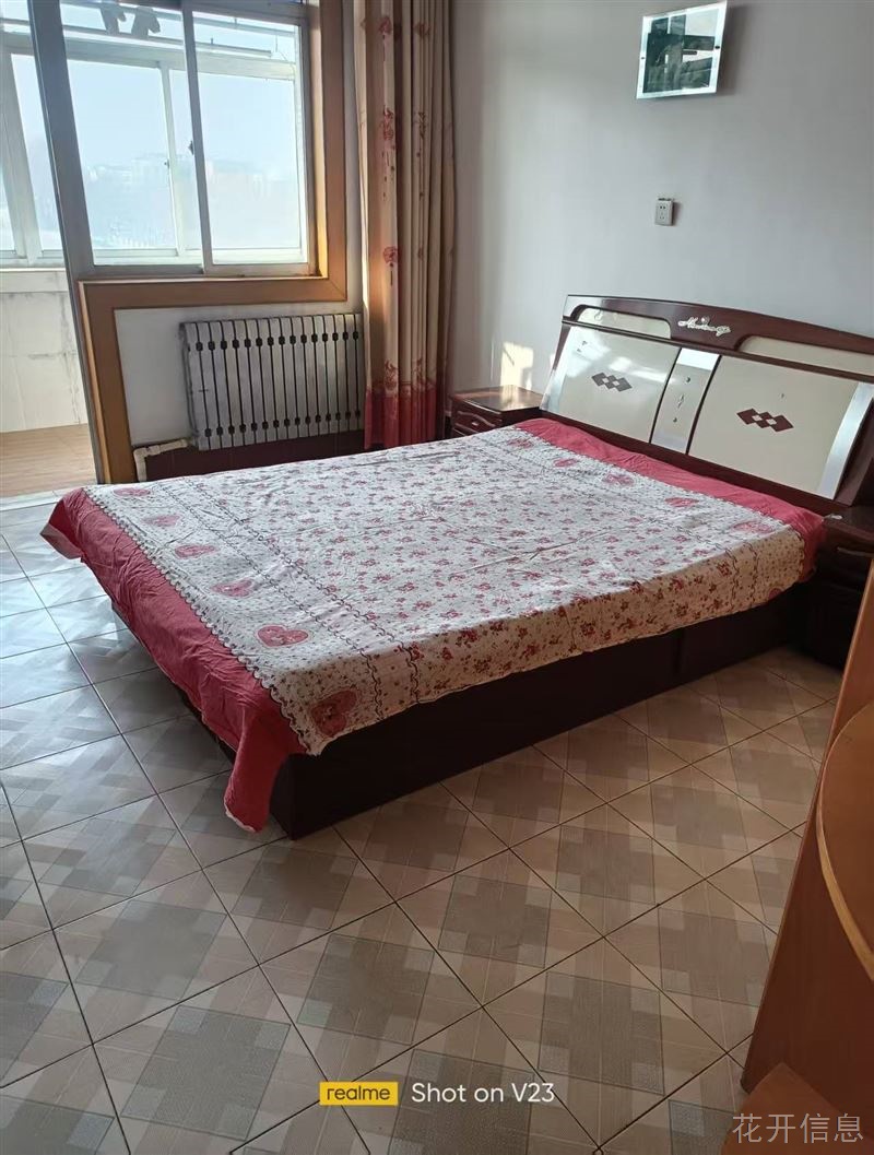 芙蓉南区有楼出租，三室一厅，拎包入住即可，电话15908914987